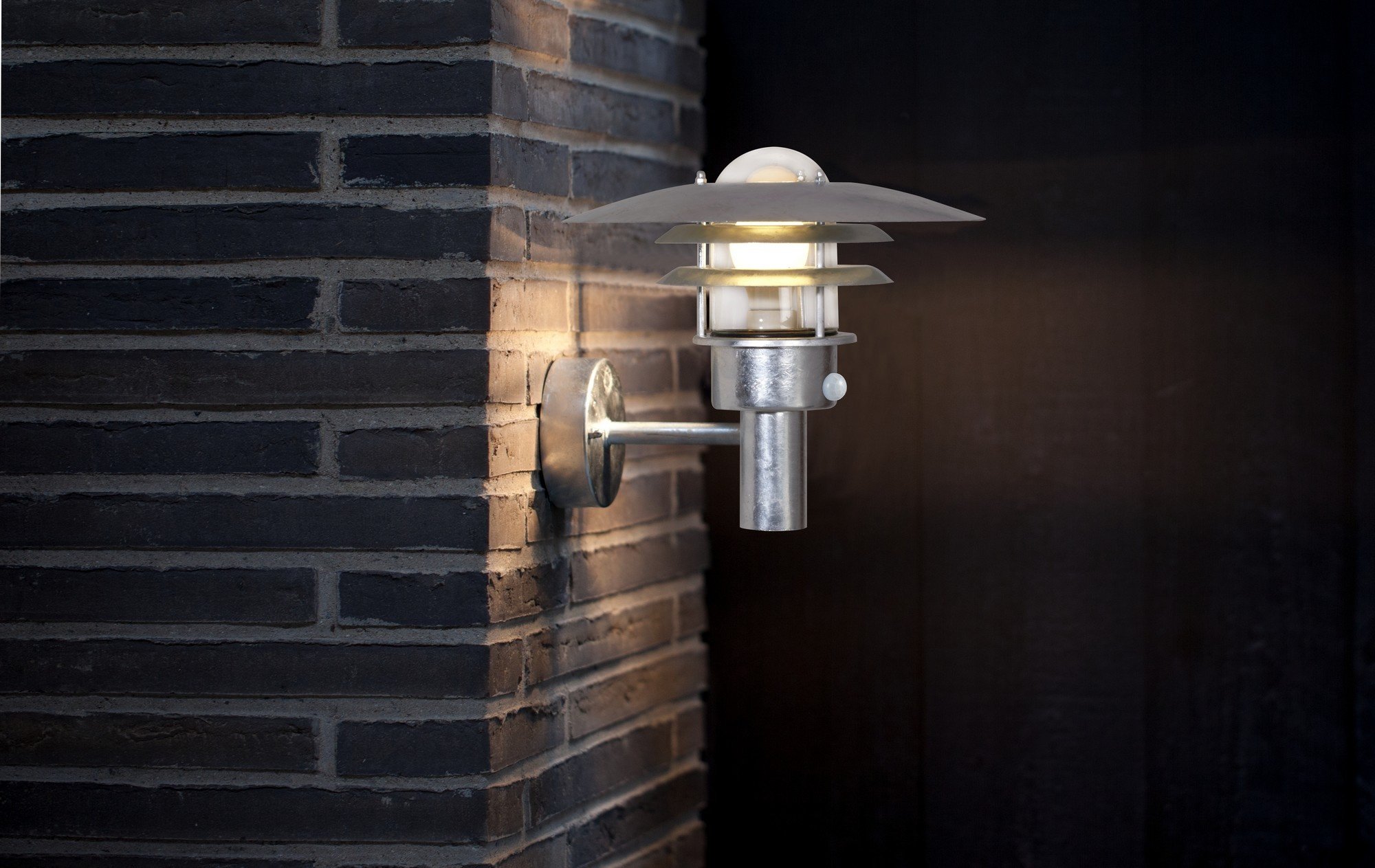 Nordlux Lonstrup 32 Sensor настенный светильник Galvanized