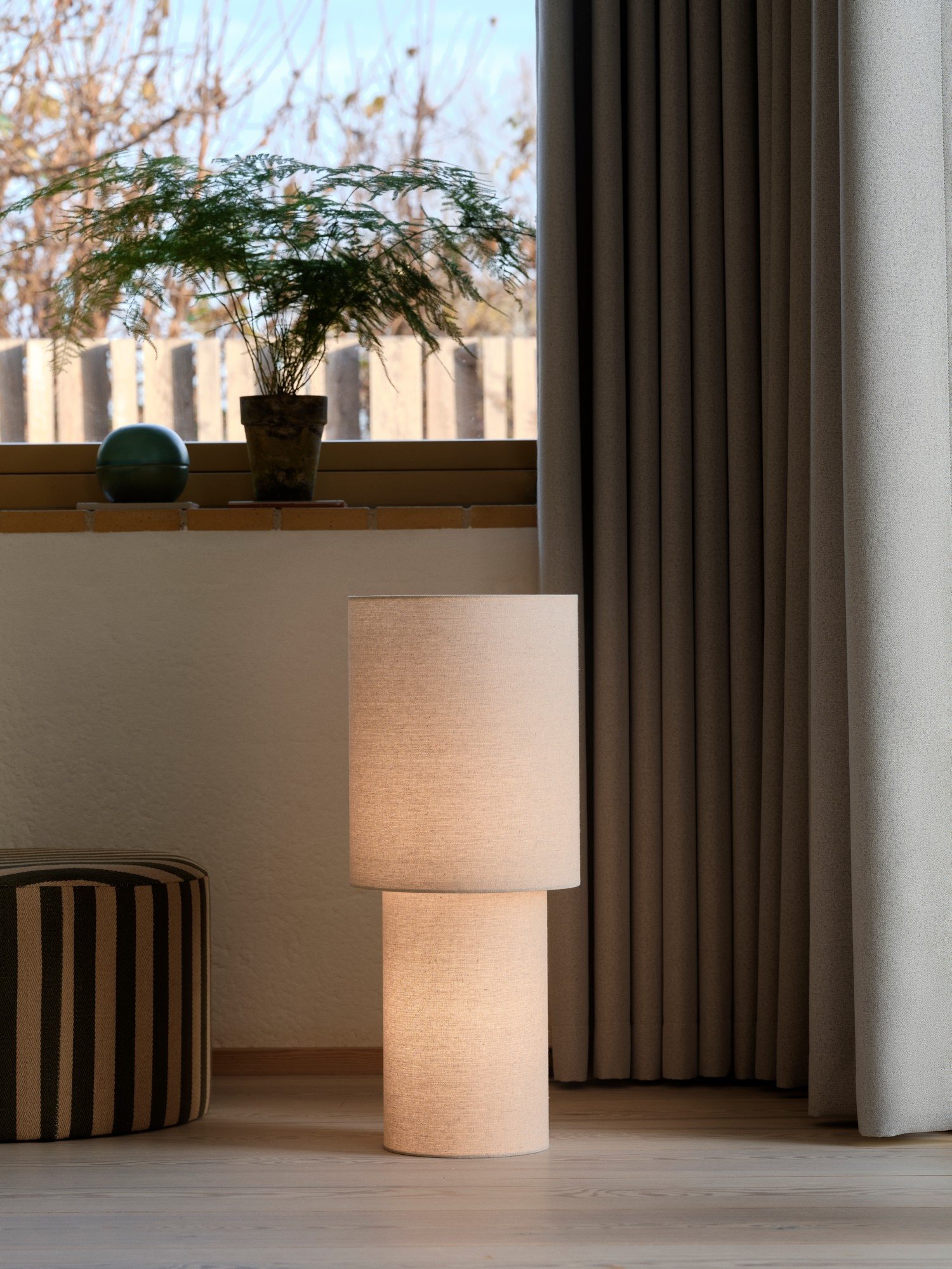 Nordlux Izara 60 торшер бежевый