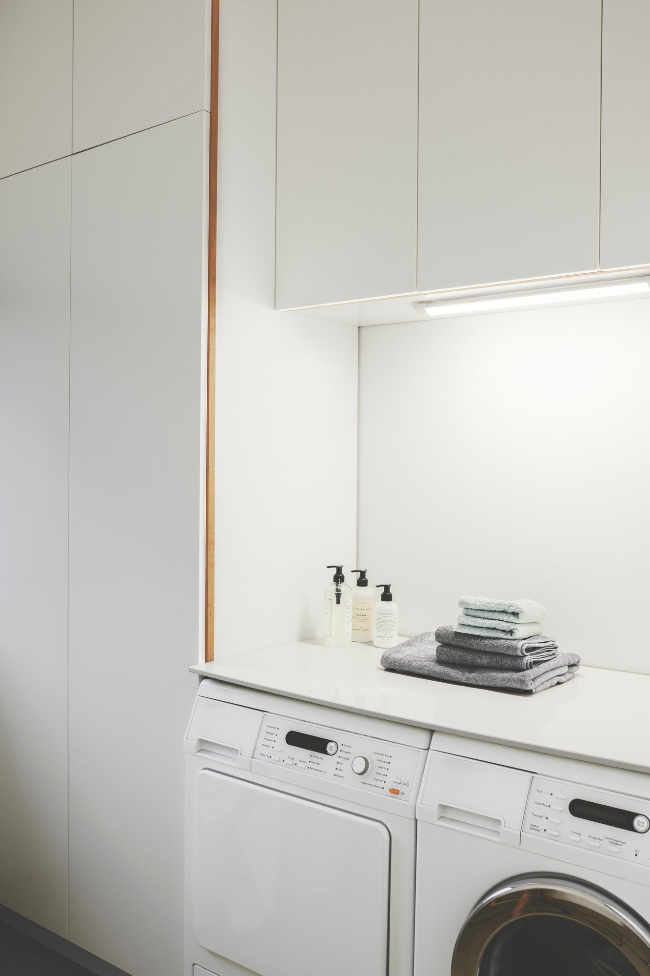 Nordlux Glendale 60 Batten Light Fitting белый