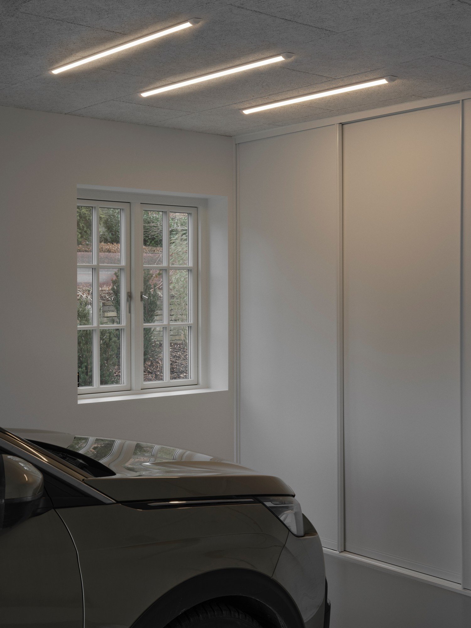 Nordlux Glendale 120 Batten Light Fitting белый