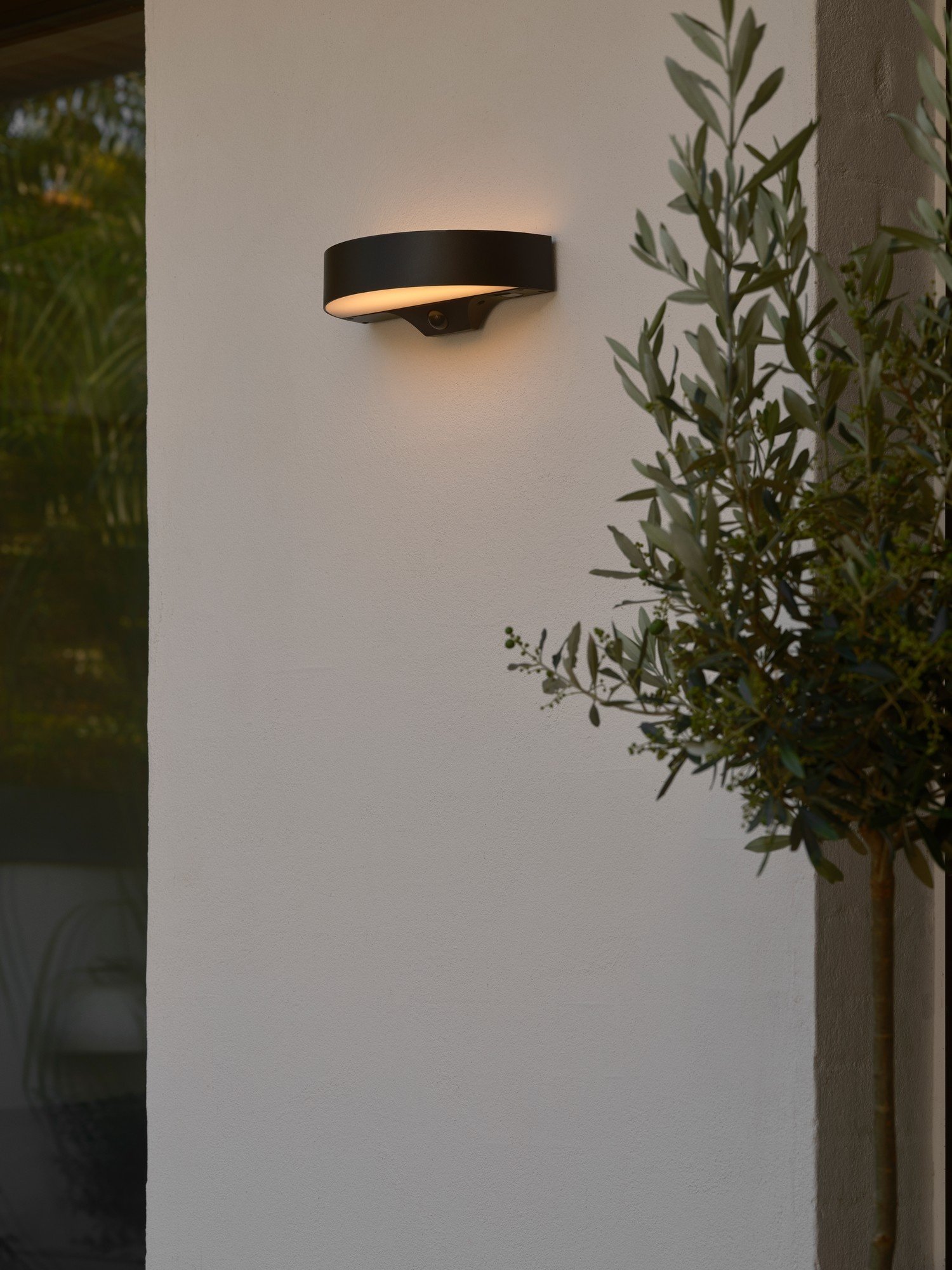 Nordlux Monay Round Solar настенный светильник черный